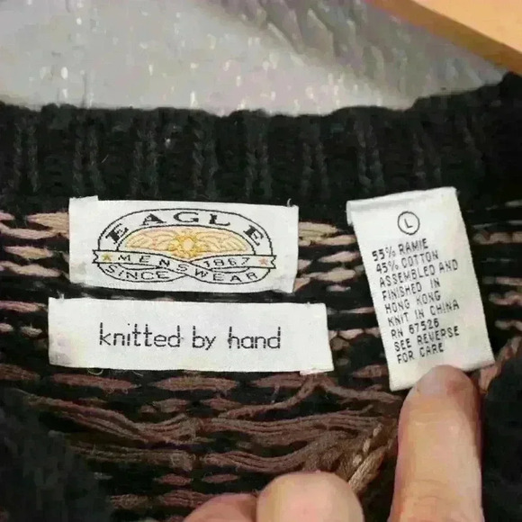 VINTAGE Eagle Menswear Handknit Sweater Cozy Cabincore Cosby Men Large - Picture 7 of 11
